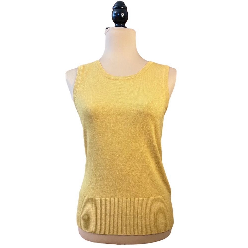 Audrey & Grace Mustard Gold Sleeveless Sweater Top Size S